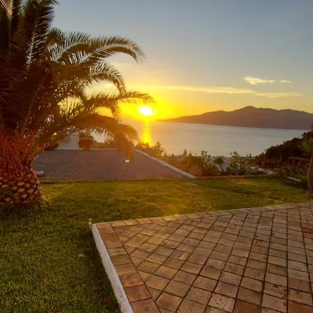 Sunrise Oda ve Kahvaltı Santa Marina Salina